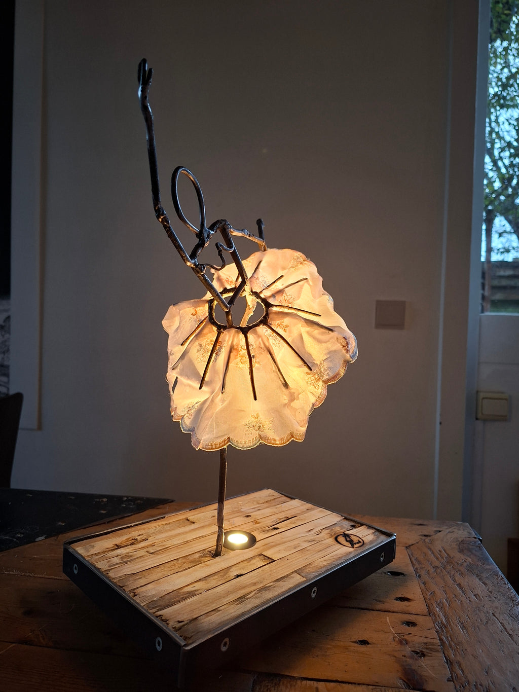 LightPeople “Ballerina”